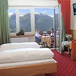 Aparthotel Hohe Bruecke Hotel Mittersill