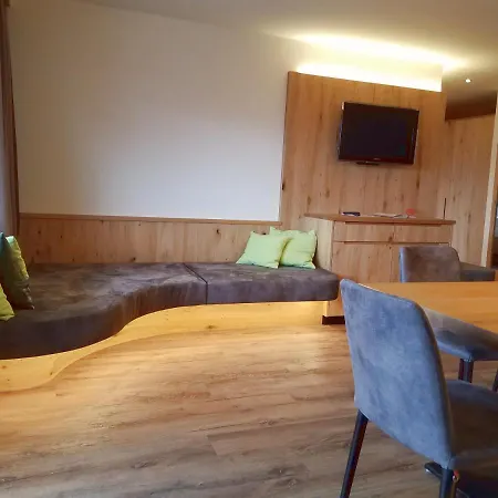 Отель Aparthotel Hohe Bruecke