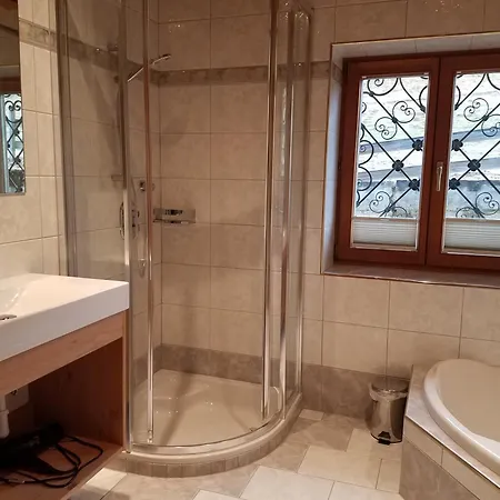 Aparthotel Hohe Bruecke 3*