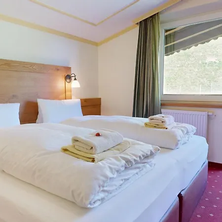 Hohe Bruecke 3* מיטרסיל