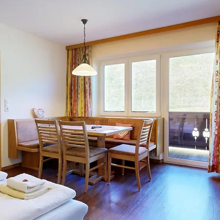 Aparthotel Hohe Bruecke Hotel Mittersill