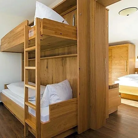 Otel Hohe Bruecke