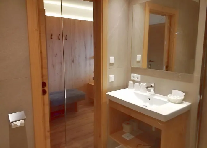 Aparthotel Hohe Bruecke 3*